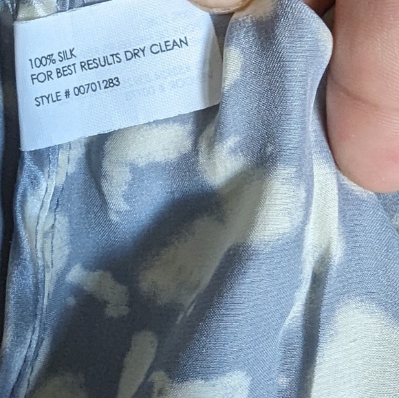 Club Monaco Silk Jacket - Picture 5 of 6